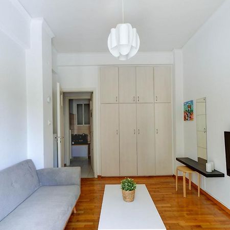 Sunny All Day Apartment Near Athens City Center Екстер'єр фото