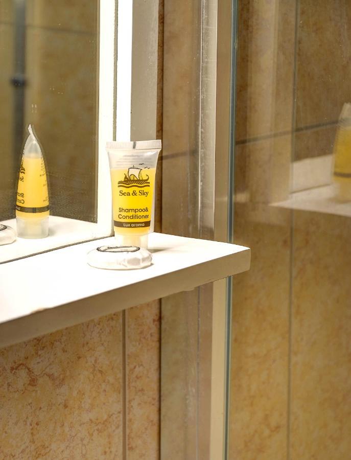 Sunny All Day Apartment Near Athens City Center Екстер'єр фото