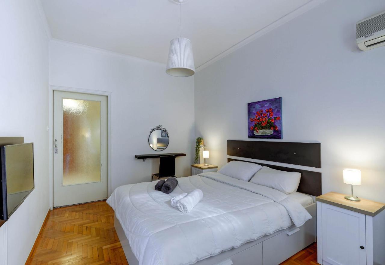 Sunny All Day Apartment Near Athens City Center Екстер'єр фото